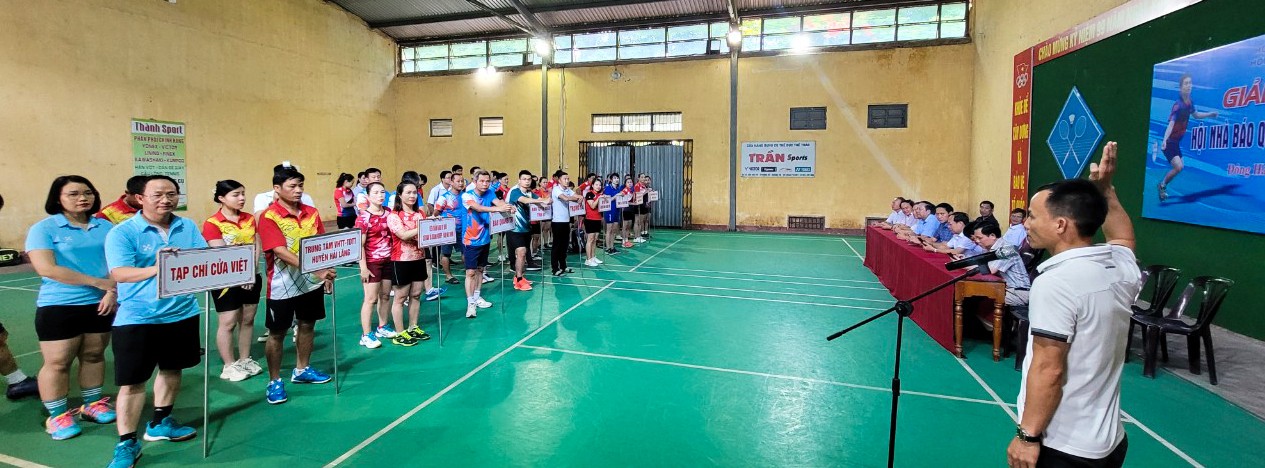 Giải quy tụ 10 đội tham gia với 41 vận động vi&ecirc;n